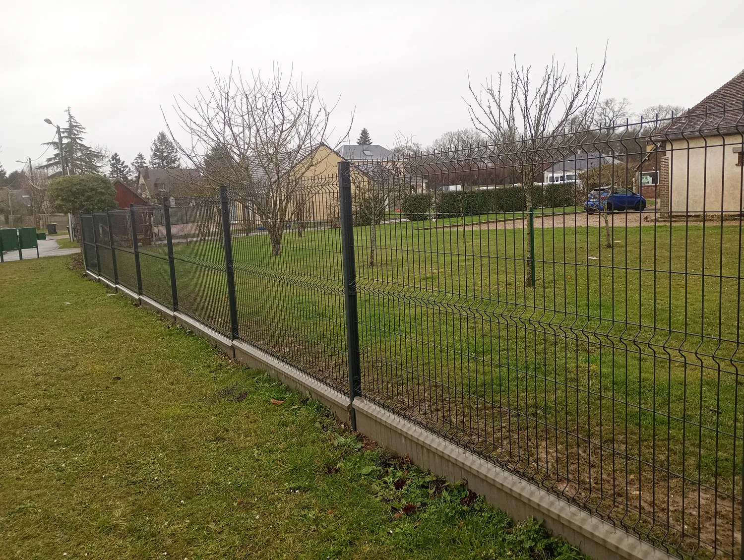 pose de cloture rigide evreux